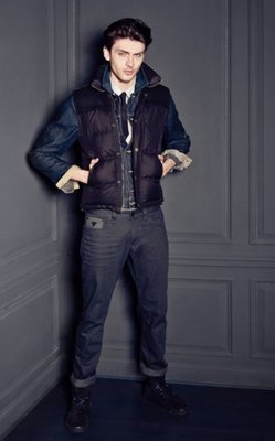 silviu-tolu-guess4-350x563.jpg