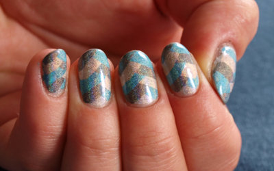 kiko399_kiko400_kiko401_braid-manicure6.jpg