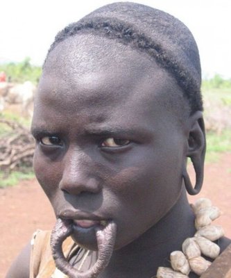 the_mursi_tribe_of_ethiopia_01.jpg
