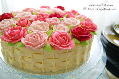 украшение торта Корзина с розами.jpg