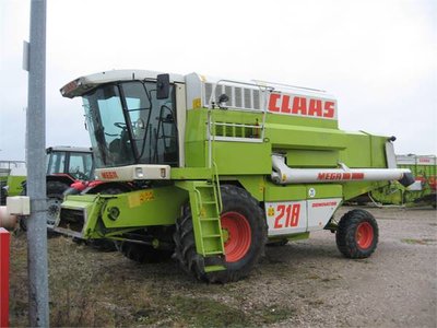 claas-mega-218,907d7af0.jpg