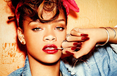 rihanna_2.jpg