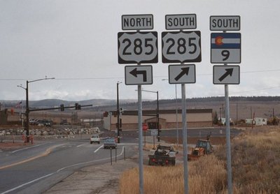 co9-285signs.jpg