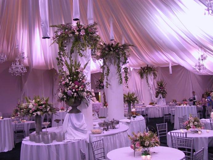 Wedding-Reception-centerpieces.jpg