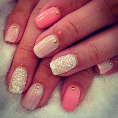 pink-nails_large.jpg