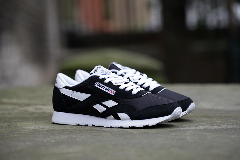 Reebok-Classic-Nylon-Black-White-5.jpg