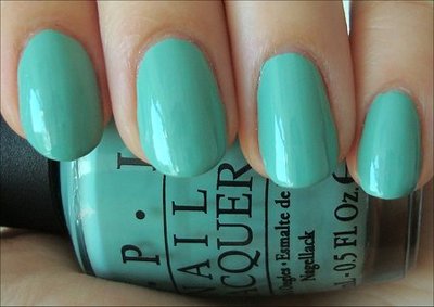 OPI-Mermaids-Tears-natural-light.jpg