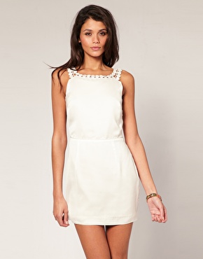 white-dress-4.jpg