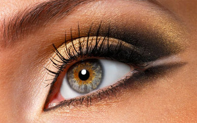 double-winged-eyeliner.jpg