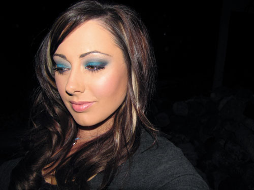 Blue-Eyeshadow-01.jpg