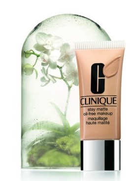 Letnyaya-novinka-ot-Clinique-Stay-Matte-Oil-Free-Makeup_image_276_367.jpg