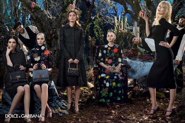 klaudiya-shiffer-reklamnaya-kampaniya-dolce-gabbana-osen-zima-2015-5