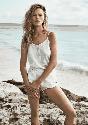 anna-ewers-mango-summer-2015-1-722x1024