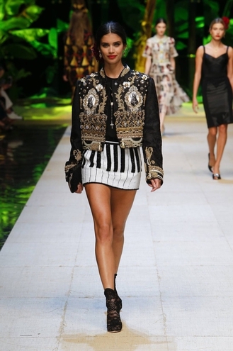 139 dolce gabbana spring summer 2017 runway18